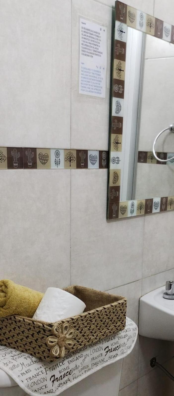 Hospedaje, Departamentos J&R 佩里托莫雷诺 外观 照片